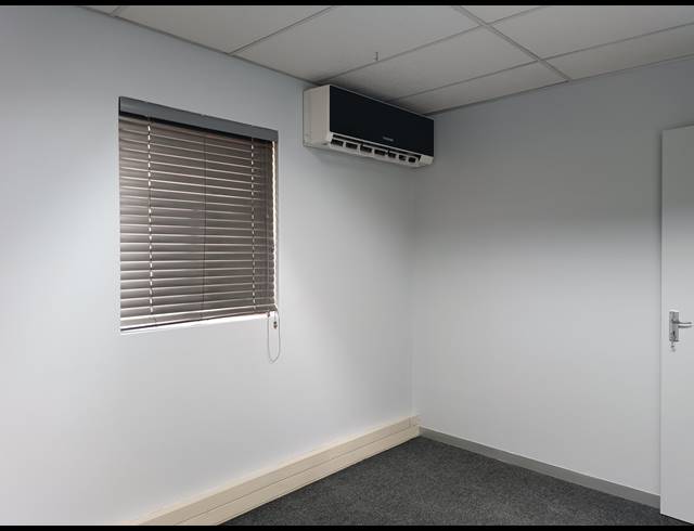 700M² OFFICE TO LET IN BO-DORP
